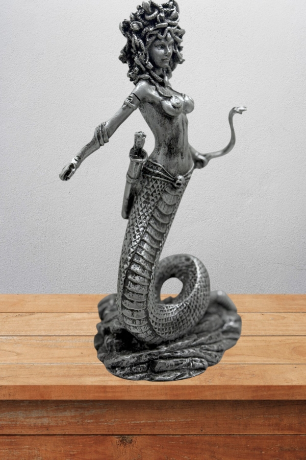 Medusa Biblo 22 Cm  Heykel Dekor Hediyelik Eşya