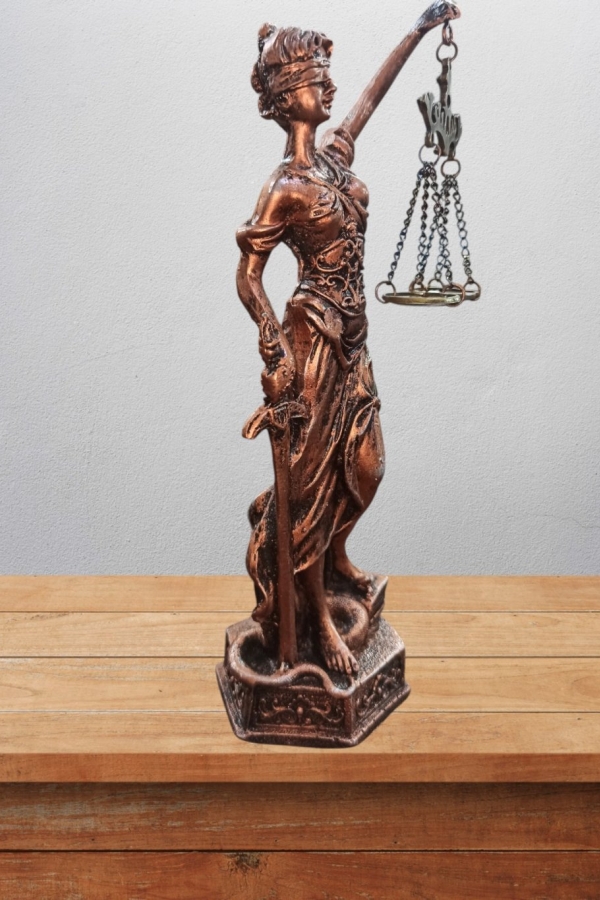 Themis(Adalet)  Biblo 22 Cm Mitolojik Kahraman Heykel Dekor Hediyelik Eşya